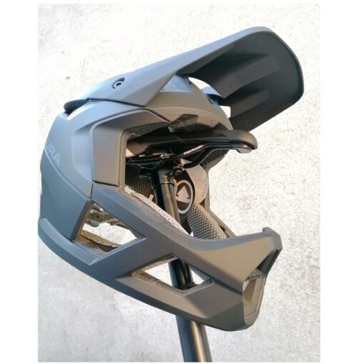 Immagine superpromo e-bike lombardo sempione pro + casco endura mt500 full face